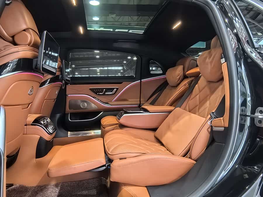 Mercedes-Benz Maybach S Class 2024 #15 Mercedes-Benz Maybach S Class 2024 car image #15