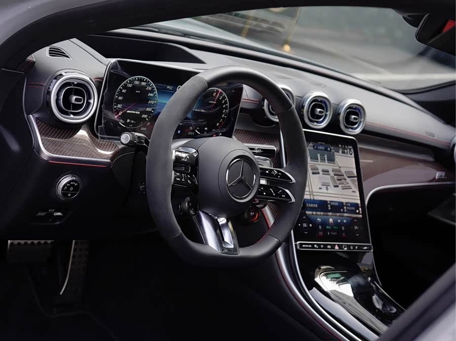 Mercedes-Benz C AMG New Energy 2025 изображение автомобиля #15