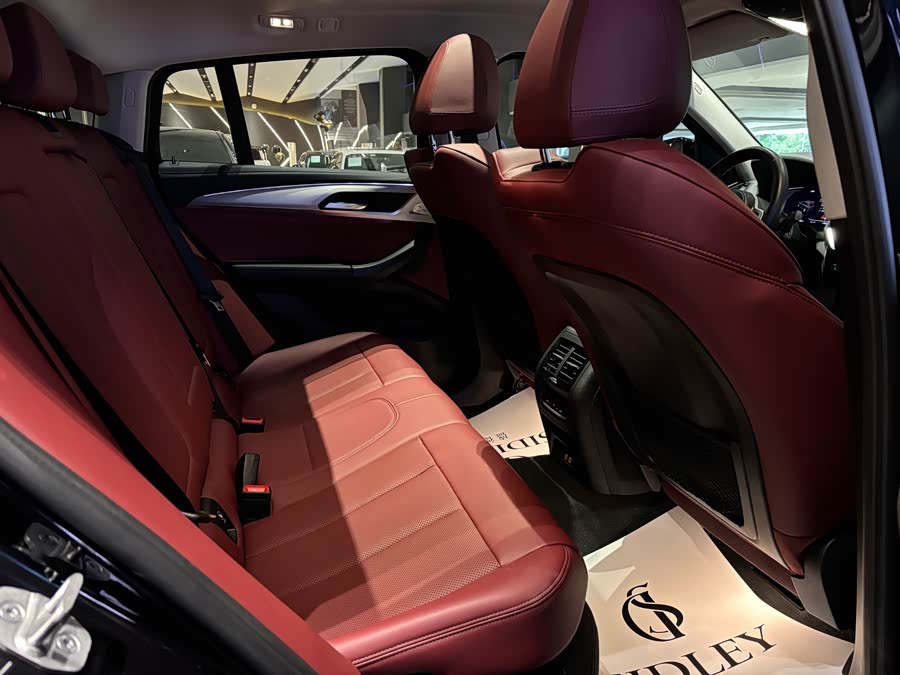 BMW X4 2023 #15 BMW X4 2023 صورة سيارة #15