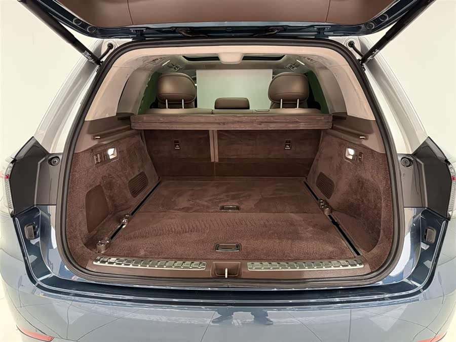 2024 car image #15