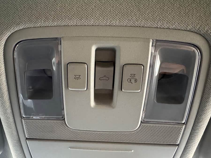 Kia K3 2021 car image #15