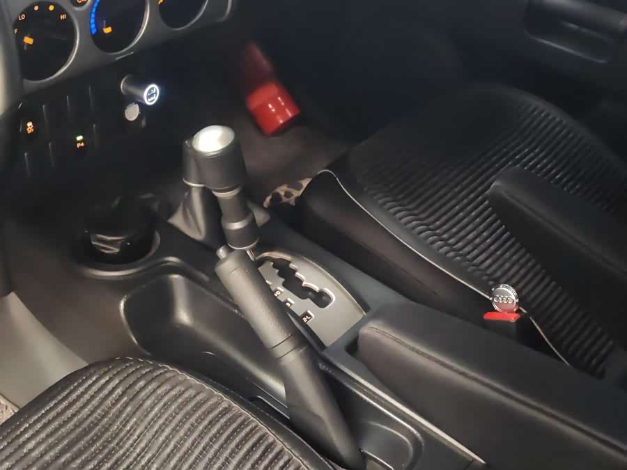 Toyota 2019 image de voiture #15