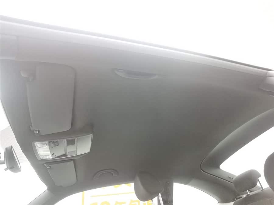 Volkswagen 2014 car image #15