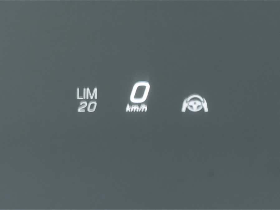 Mercedes-Benz Maybach GLS 2024 car image #15