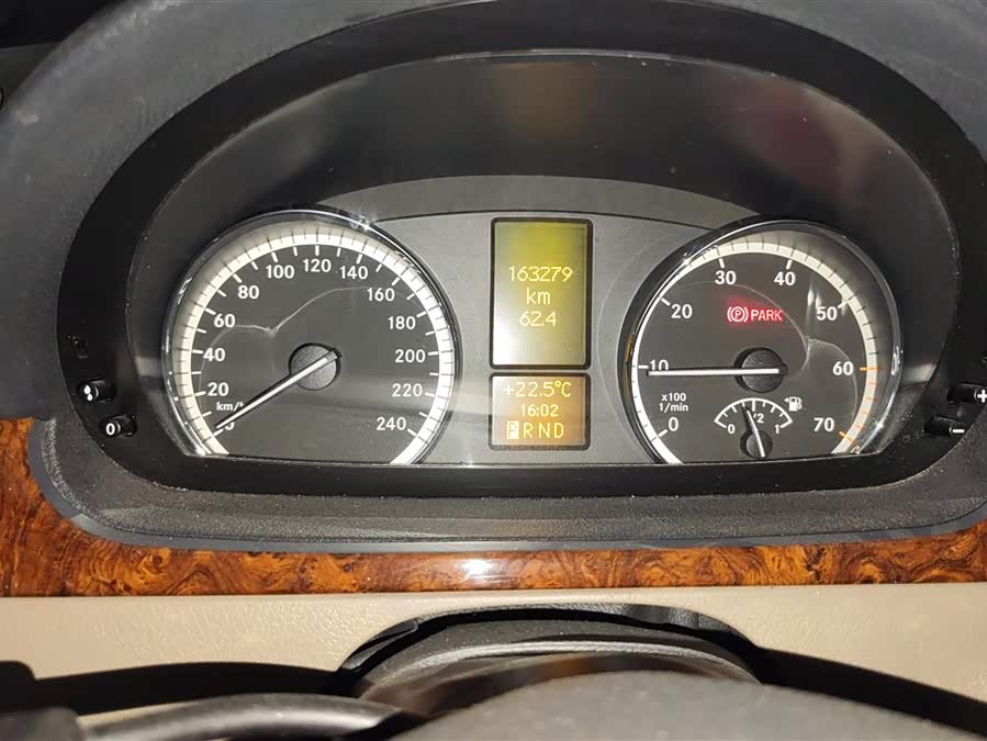 奔驰 唯雅诺 2013 汽车图片 #15