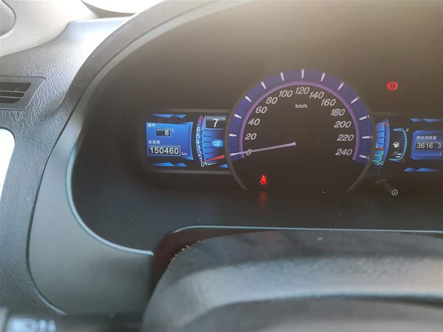 BYD S6 2015 car image #15