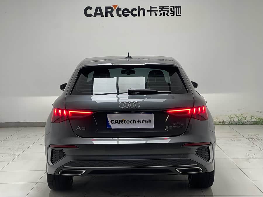 Audi A8 2021 imagen de coche #15