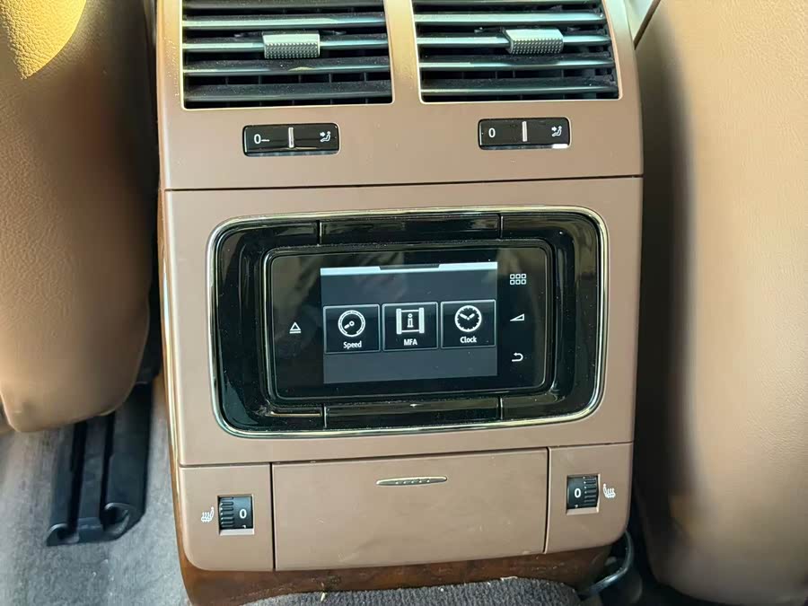 Volkswagen Pheaton 2016 immagine di auto #15