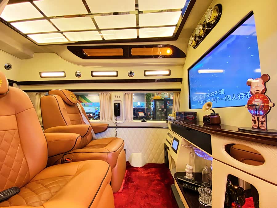 Ford E350 2014 #15 Ford E350 2014 car image #15