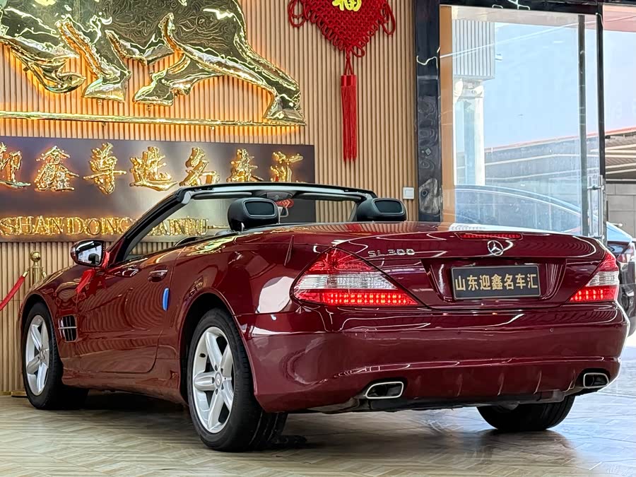 Mercedes-Benz SL Class 2011 car image #15