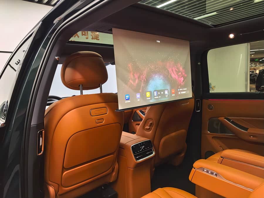 2025 car image #15