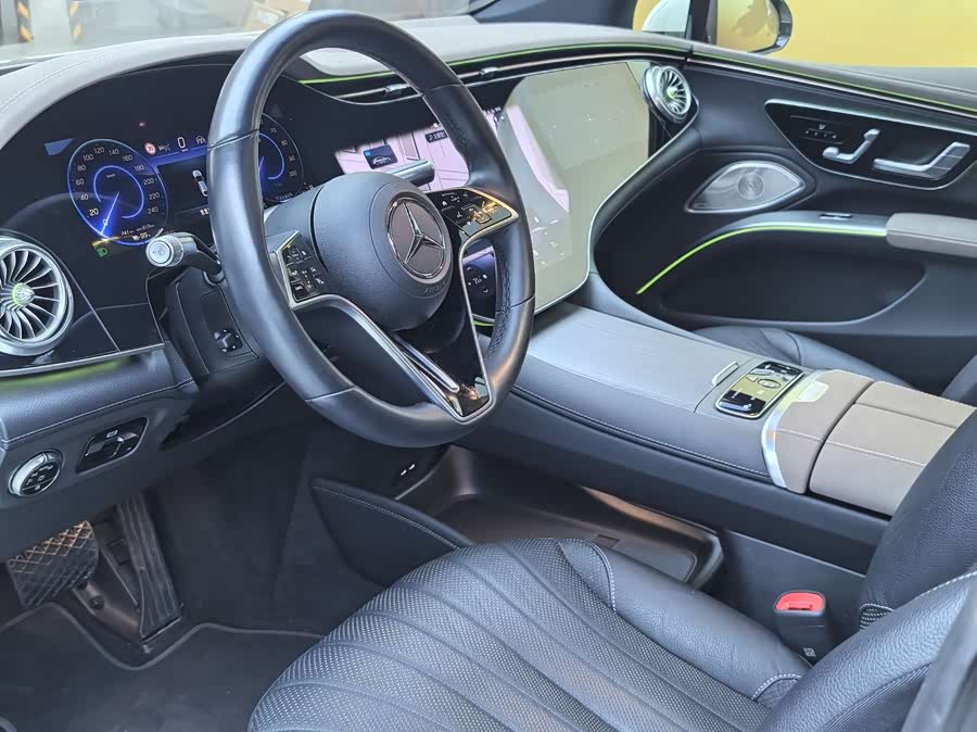 Mercedes-Benz EQS Class 2023 car image #15