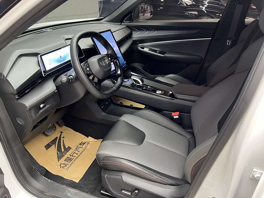 GEELY Monjaro MHEV 2023 car image #15