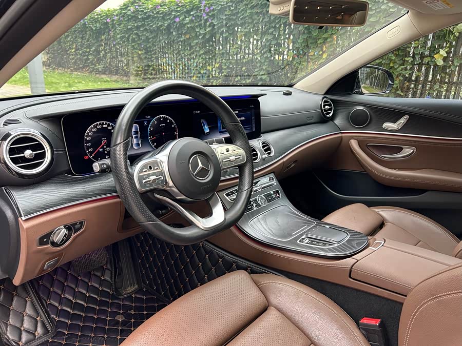 Mercedes-Benz E Class 2019 image de voiture #15