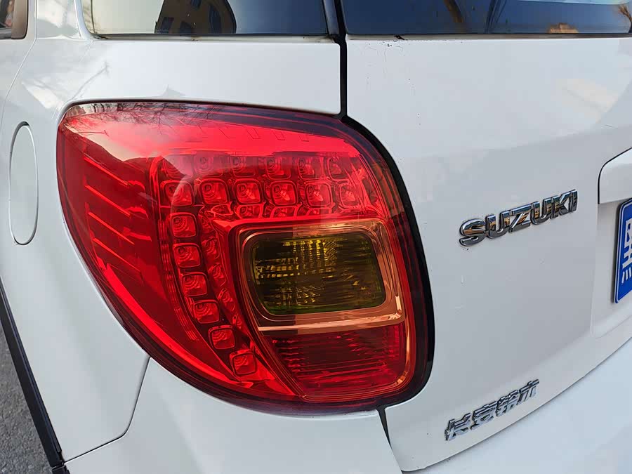 铃木 天语 SX4 2014 汽车图片 #15