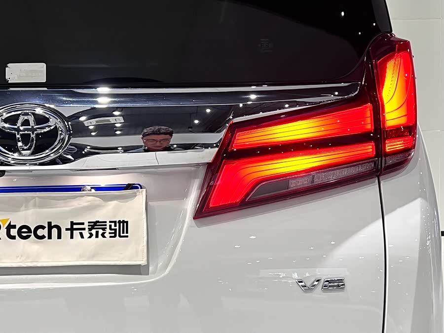 丰田 埃尔法 2018 汽车图片 #15