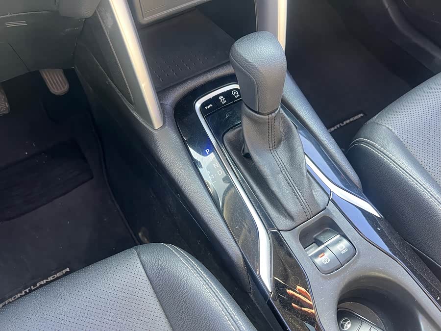 Toyota Frontlander 2022 #15 Toyota Frontlander 2022 imagen de coche #15