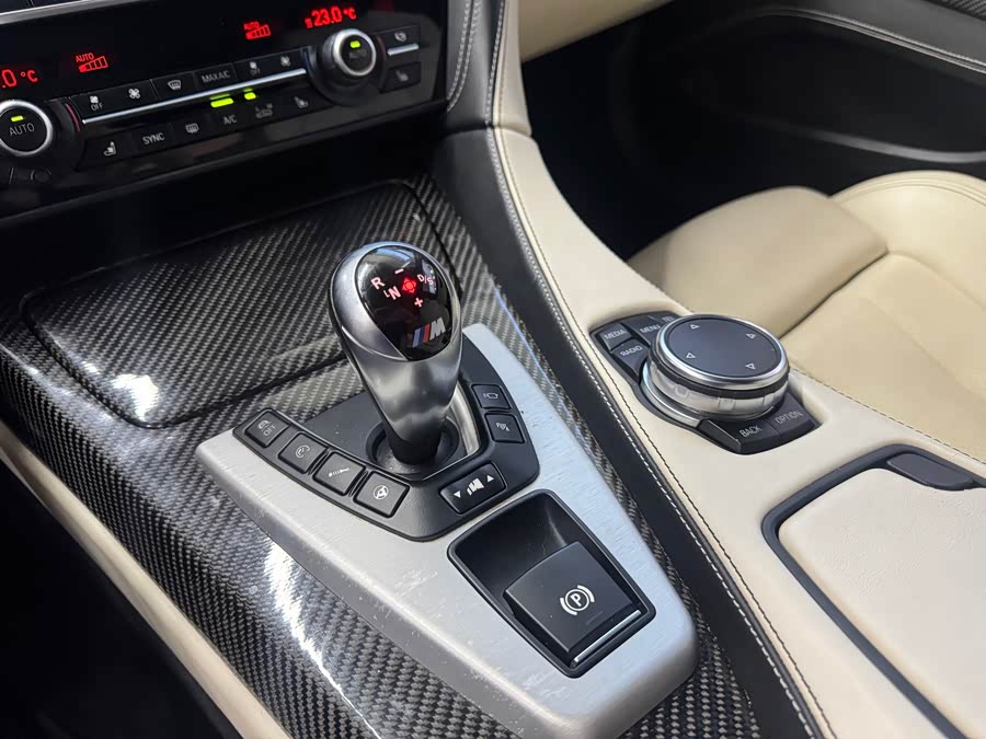 BMW M6 2015 #15 BMW M6 2015 car image #15