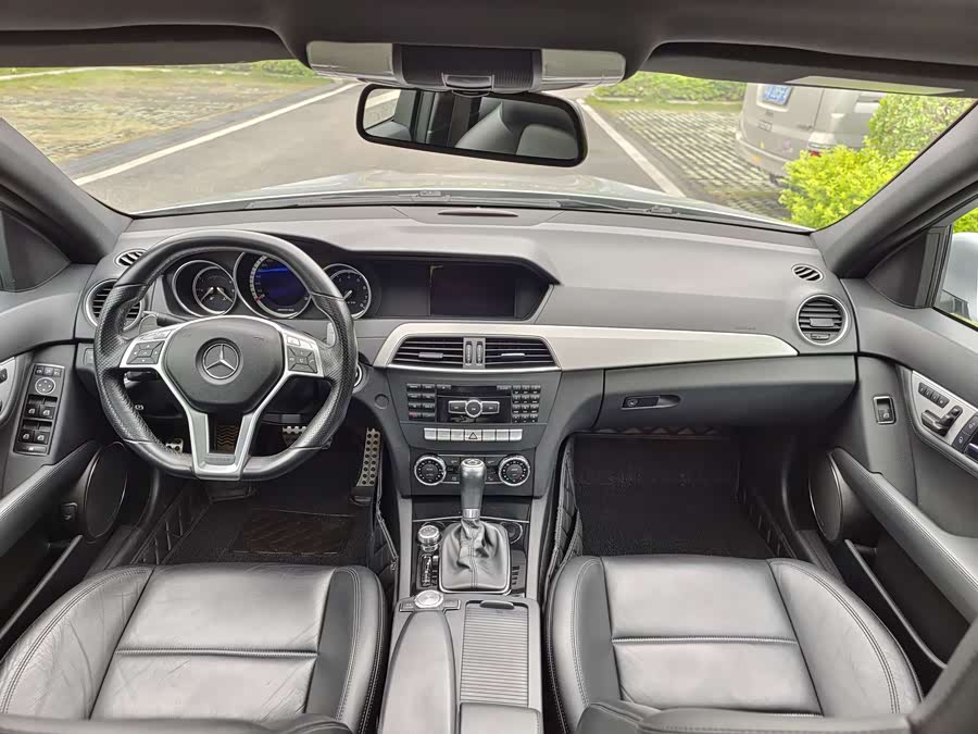 Mercedes-Benz C AMG 2013 imagem de carro #15