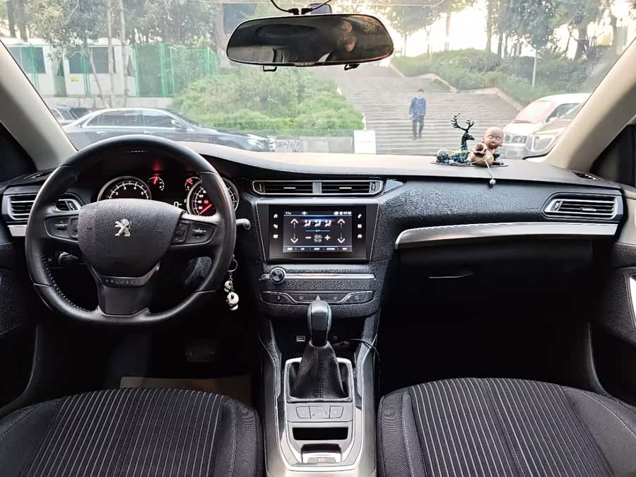 Peugeot 408 2018 #15 Peugeot 408 2018 car image #15