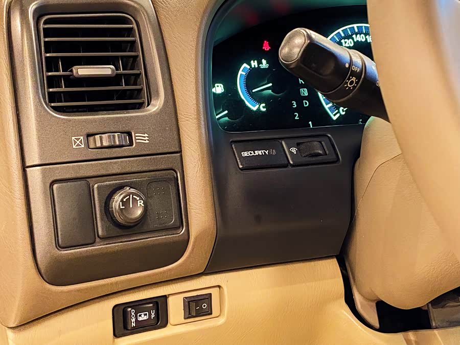 日产 风度 2005 汽车图片 #15