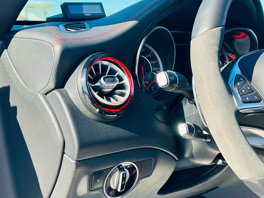 Mercedes-Benz CLA AMG 2018 #15 Mercedes-Benz CLA AMG 2018 car image #15