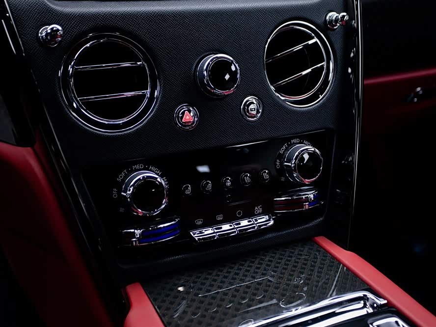 Rolls-Royce Cullinan 2022 car image #15