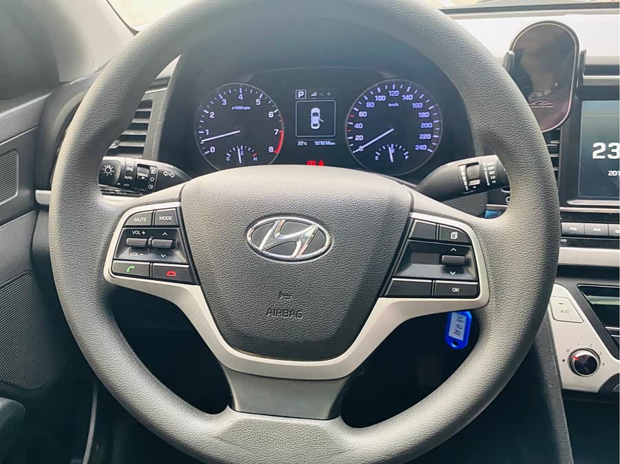 Hyundai Elantra AD 2018 car image #15