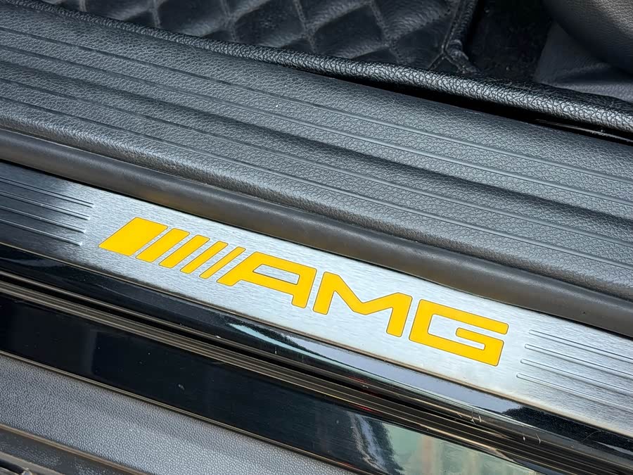 Mercedes-Benz GLA AMG 2021 car image #15