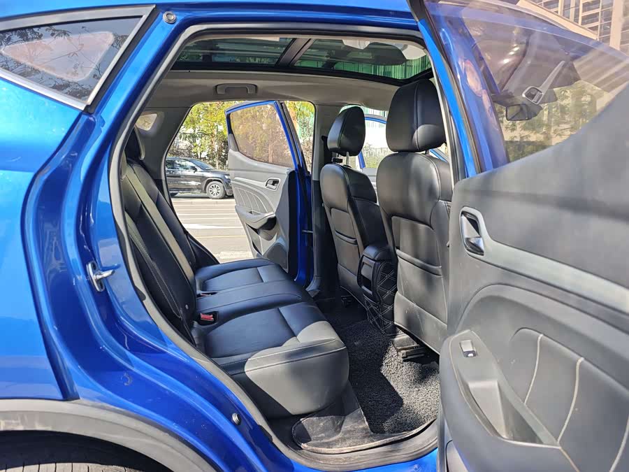 名爵 名爵ZS 2017 汽车图片 #15