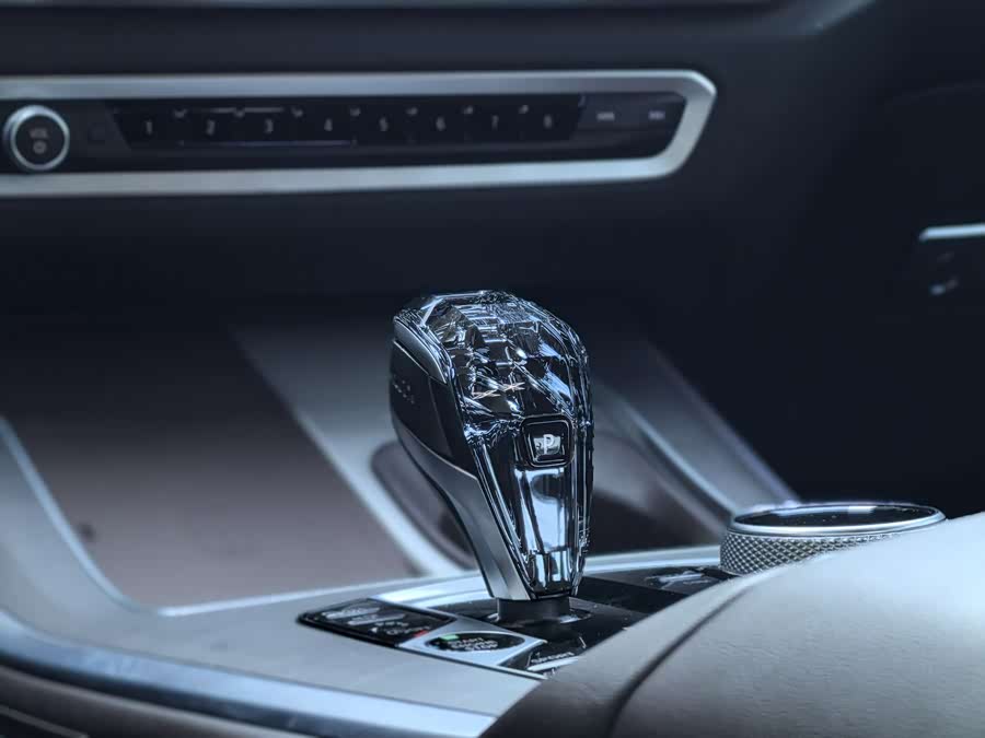 BMW X5 2022 car image #15