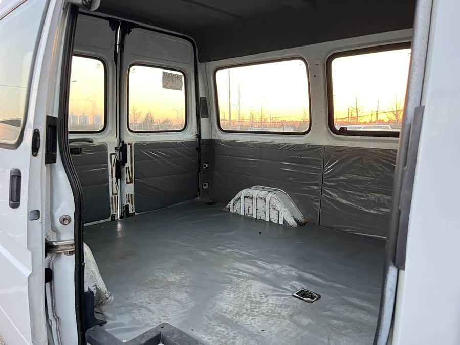 Ford Transit Classic 2014 #15 Ford Transit Classic 2014 car image #15