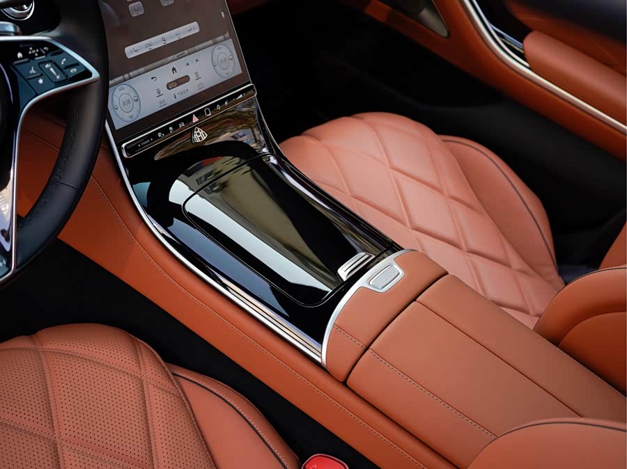 Mercedes-Benz Maybach S Class New Energy 2025 car image #15