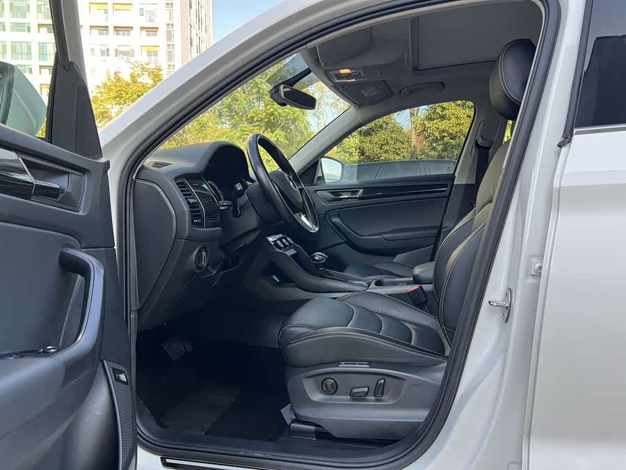 Skoda Kodiaq 2017 #15 Skoda Kodiaq 2017 car image #15