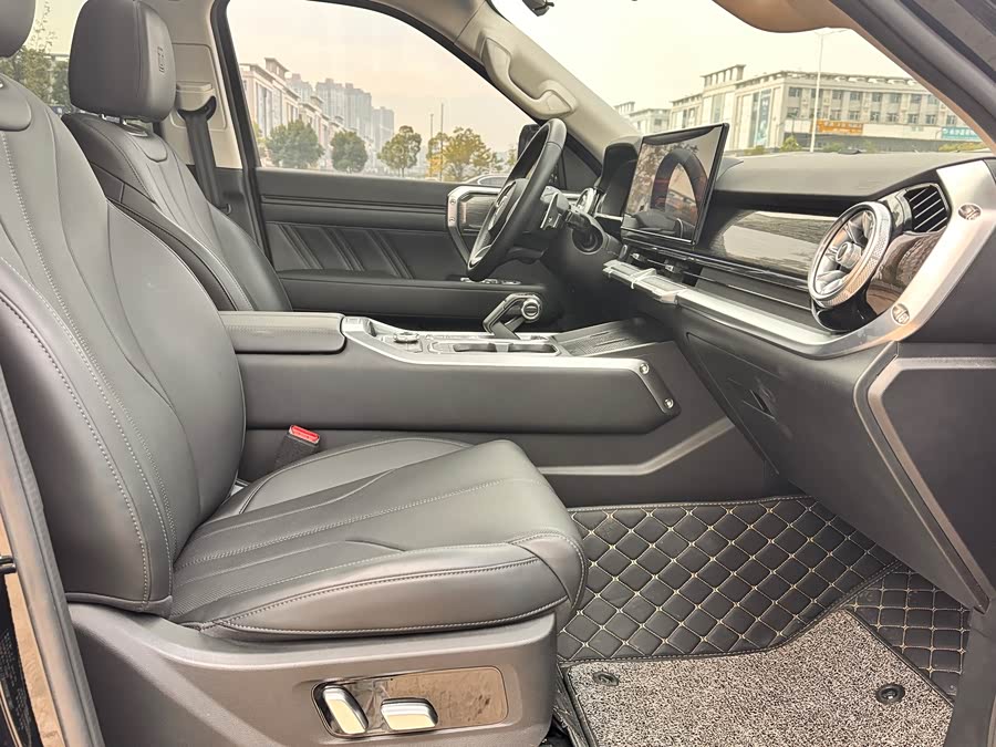 Tank 400 2024 imagem de carro #15