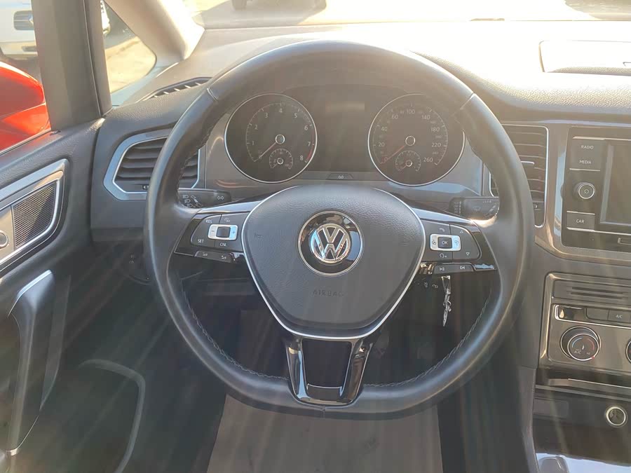 Volkswagen Golf Sportsvan 2019 #15 Volkswagen Golf Sportsvan 2019 car image #15