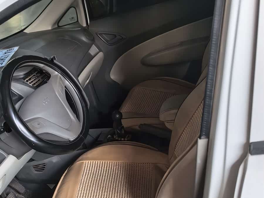 Chevrolet Sail 2014 immagine di auto #15