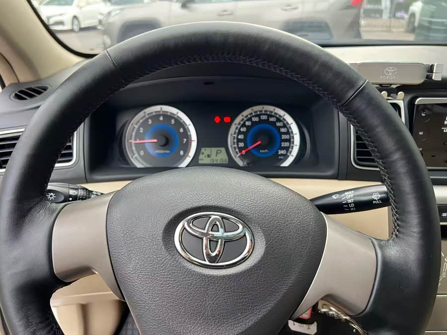 Toyota Corolla (Classic) 2014 immagine di auto #15