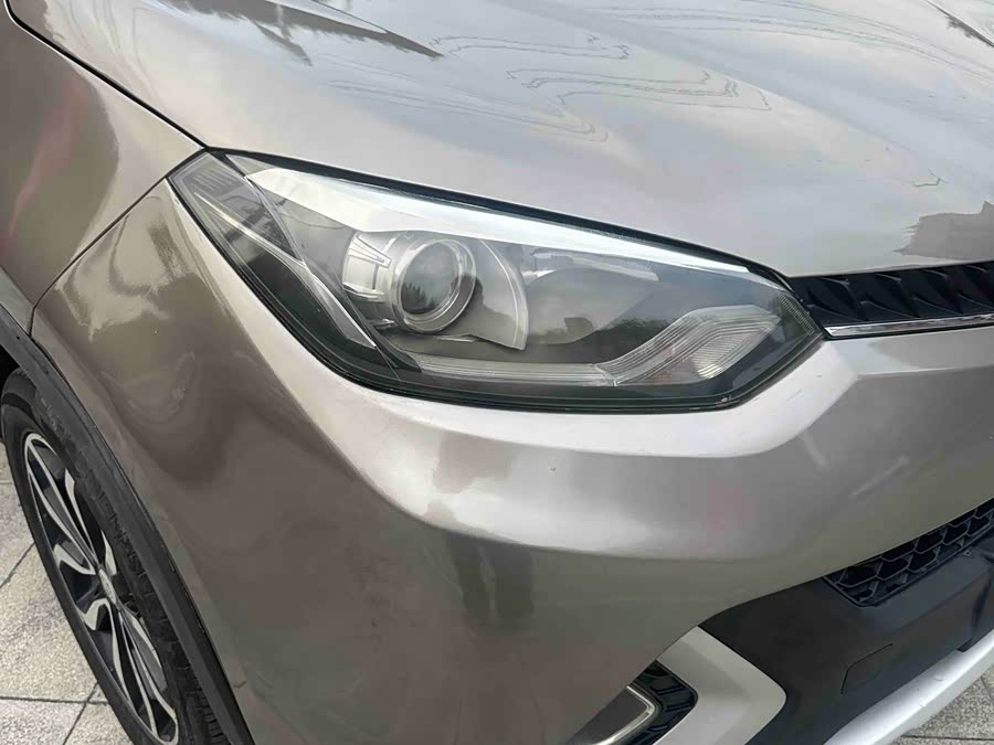 MG GS 2015 car image #15