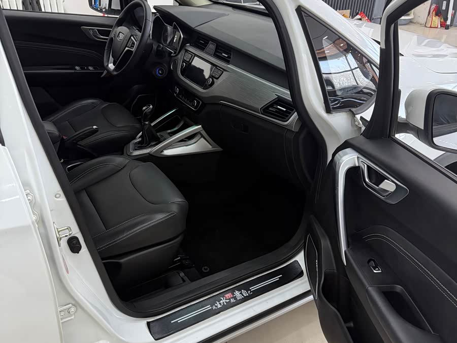 GEELY Vision X3 2018 صورة سيارة #15