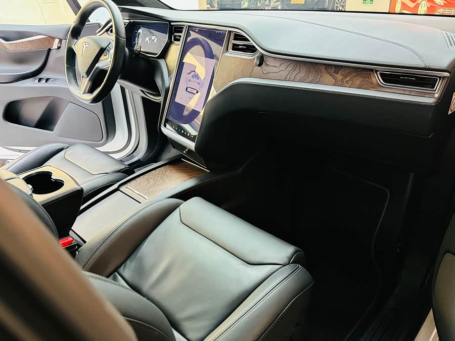 特斯拉 Model X 2017 汽车图片 #15