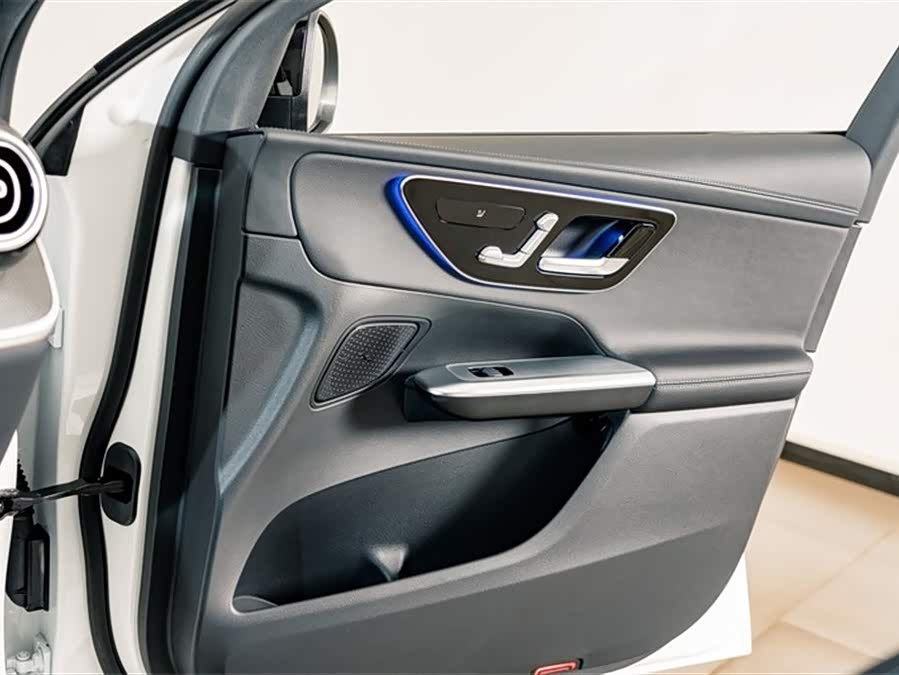 Mercedes-Benz GLC Coupe 2024 #15 Mercedes-Benz GLC Coupe 2024 image de voiture #15