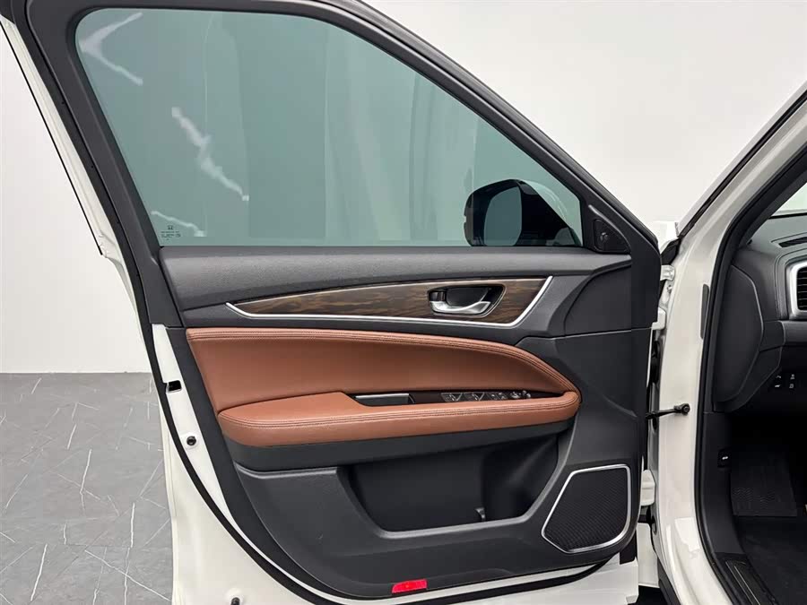 Honda UR-V 2018 immagine di auto #15