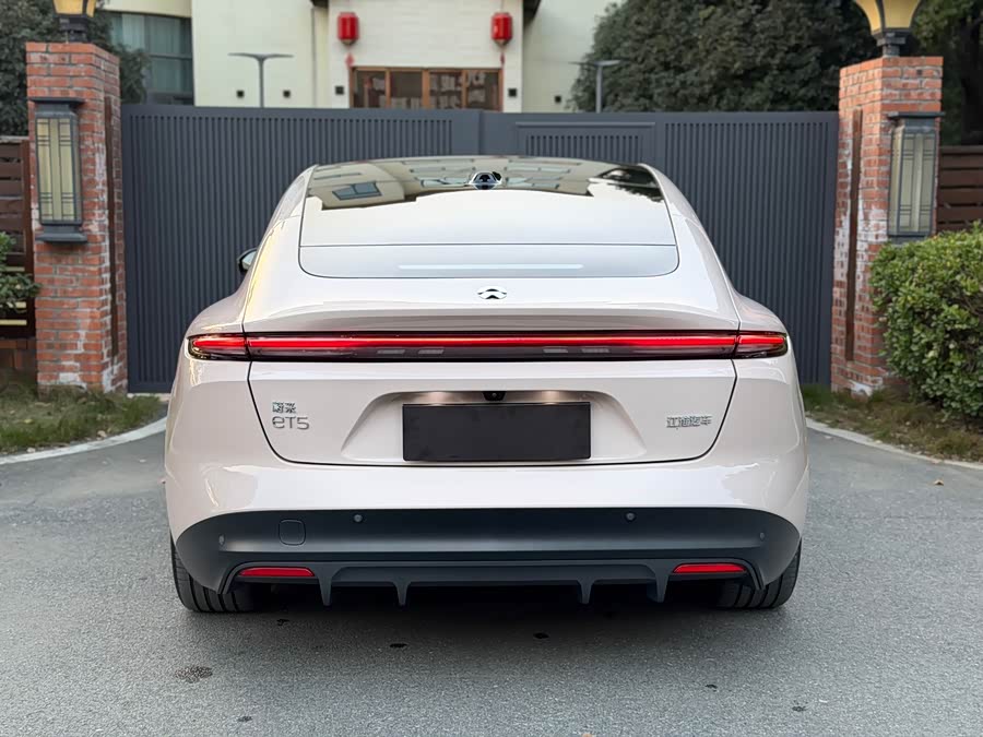 NIO ET5 2023 image de voiture #15