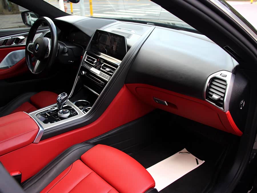 BMW 8 Series 2021 #15 BMW 8 Series 2021 car image #15