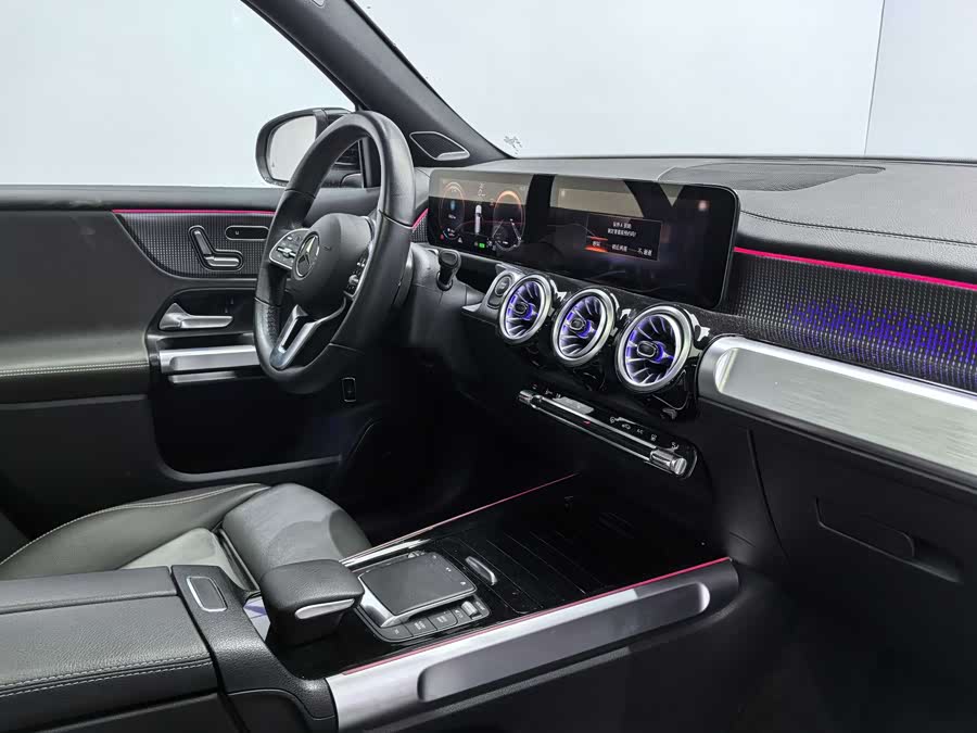 Mercedes-Benz EQB Class 2024 #15 Mercedes-Benz EQB Class 2024 car image #15