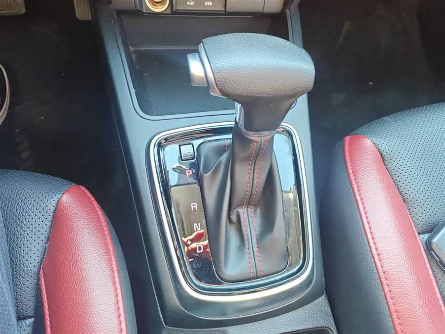 Kia Rio Cross 2018 صورة سيارة #15