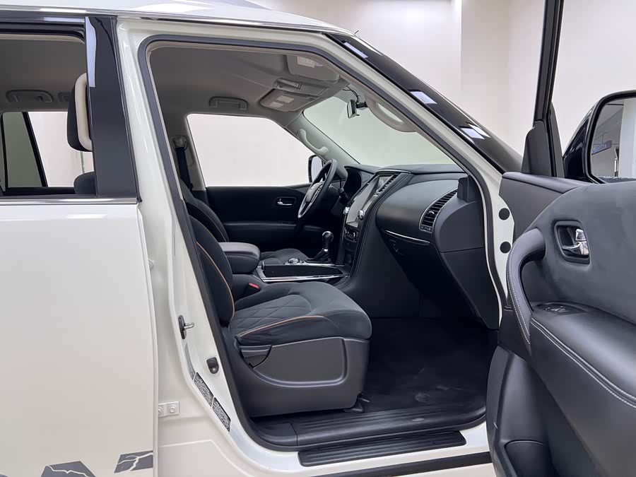 日产 途乐 2018 汽车图片 #15