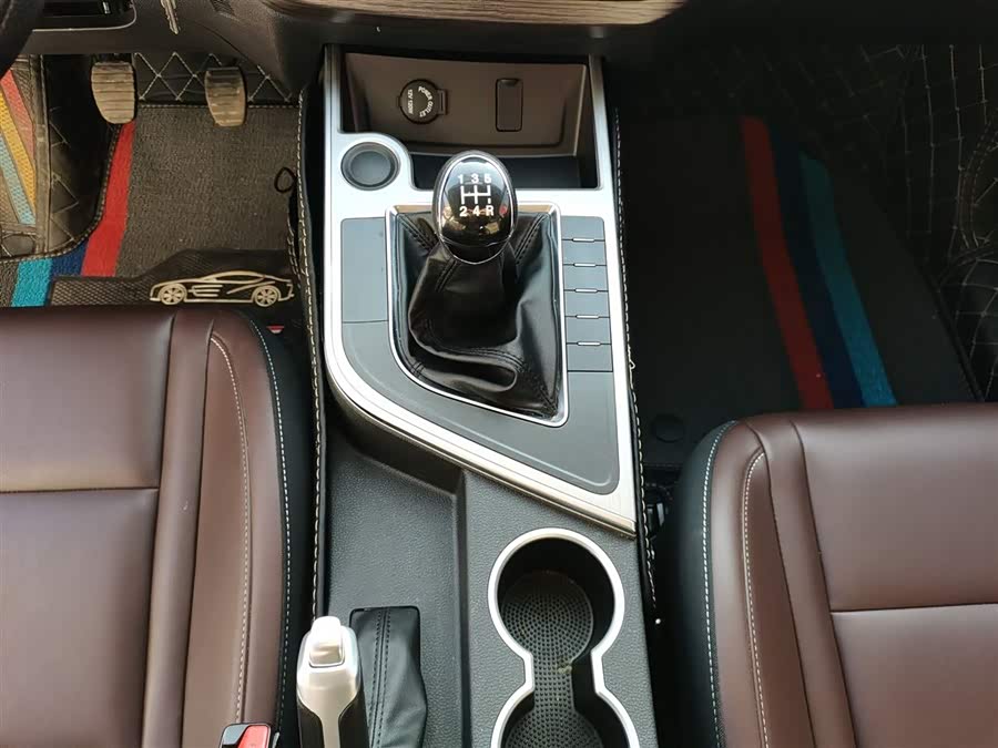 Forthing T5 2021 #15 Forthing T5 2021 immagine di auto #15