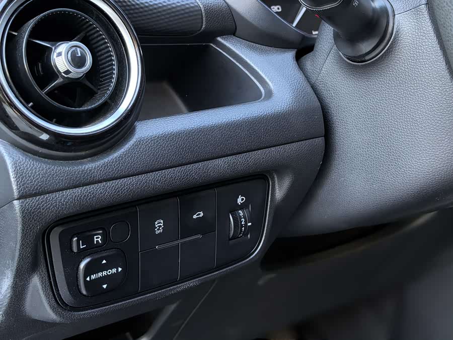 Changan Alsvin 2020 #15 Changan Alsvin 2020 car image #15